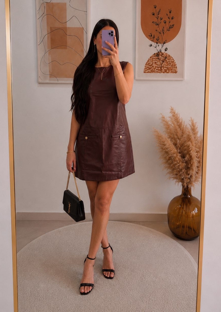 Robe Scarlett